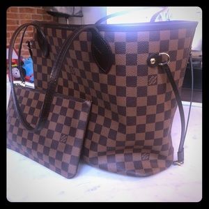 Louis Vuitton - Neverfull MM bag
